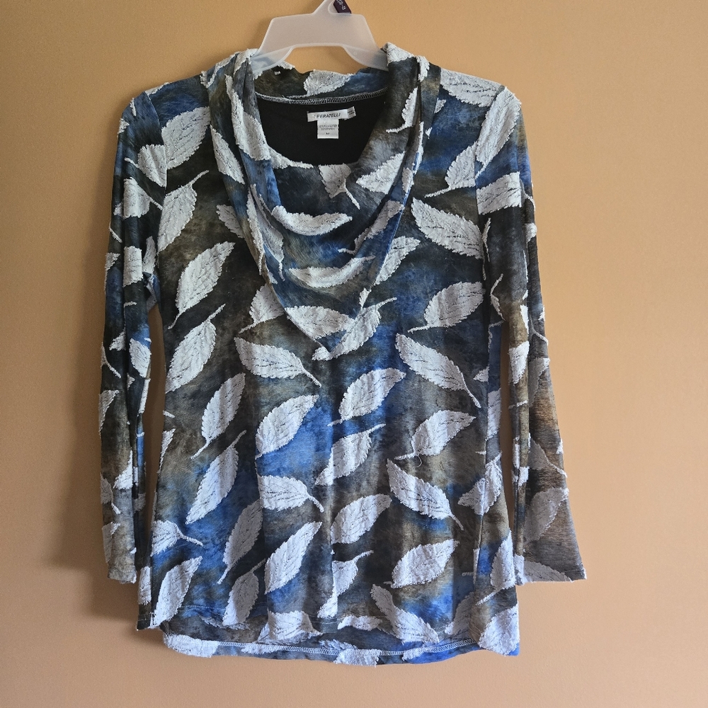 Feratelli Cowl Neck Leaf Print Top PTP=18.5"